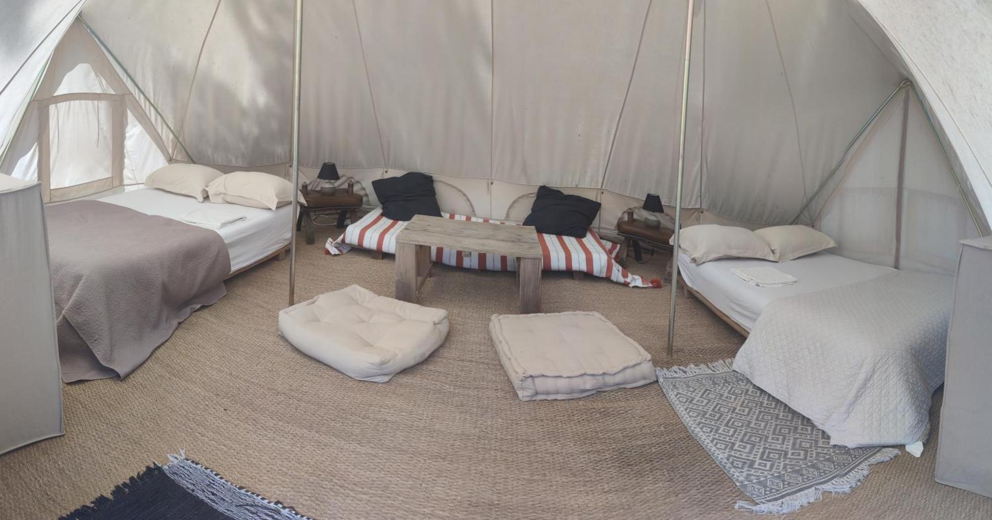 Analaya Villa Vias Room photo
